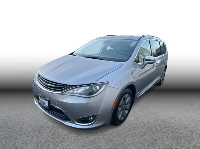 2018 Chrysler Pacifica Minivan Hybrid Limited FWD photo