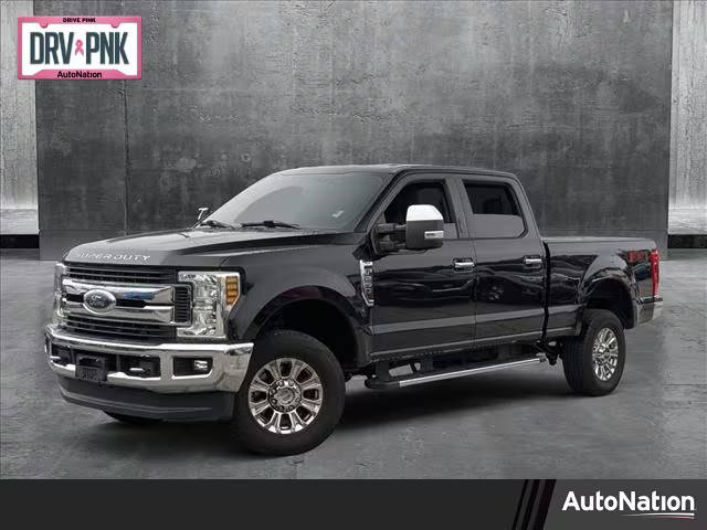 2018 Ford F-250 Super Duty XLT 4WD photo