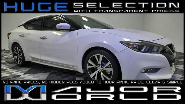 2017 Nissan Maxima SV FWD photo