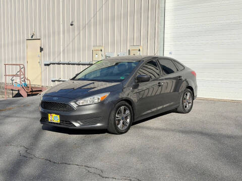 2018 Ford Focus SE FWD photo