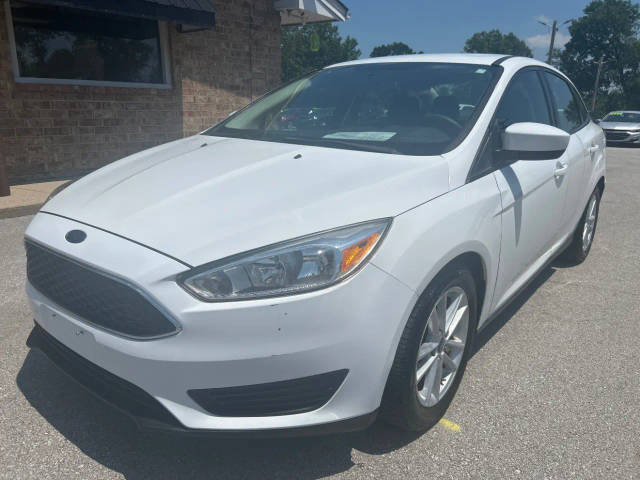 2018 Ford Focus SE FWD photo