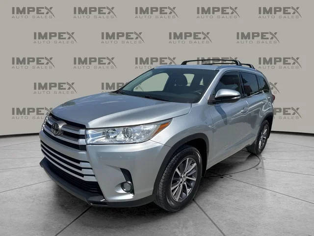 2018 Toyota Highlander XLE AWD photo