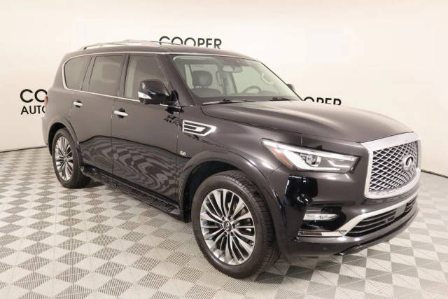 2018 Infiniti QX80  4WD photo