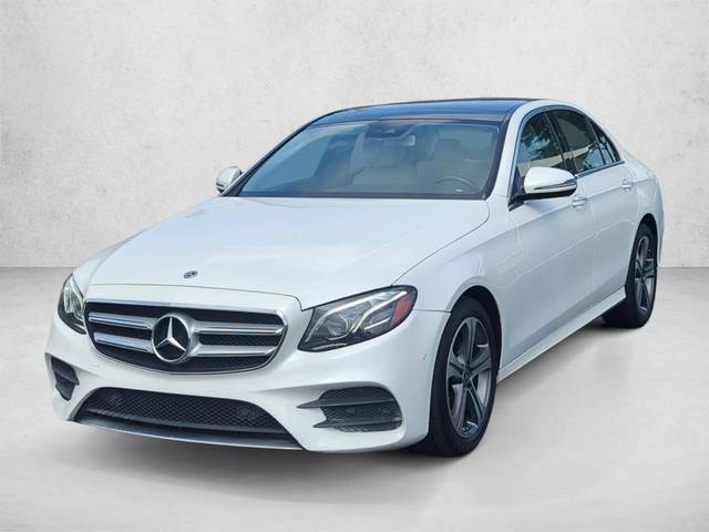 2018 Mercedes-Benz E-Class E 300 AWD photo