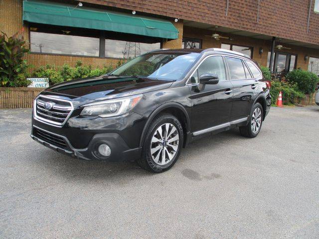 2018 Subaru Outback Touring AWD photo