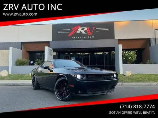 2018 Dodge Challenger SXT RWD photo
