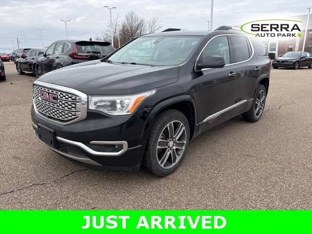 2018 GMC Acadia Denali AWD photo