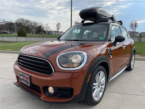 2018 MINI Countryman Cooper FWD photo