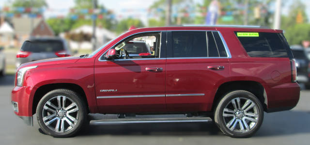 2018 GMC Yukon Denali RWD photo