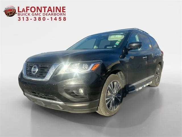 2018 Nissan Pathfinder Platinum 4WD photo