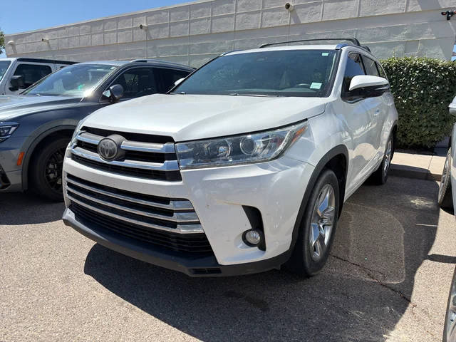 2018 Toyota Highlander Limited AWD photo