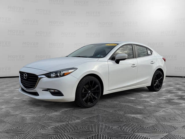 2018 Mazda 3 Touring FWD photo