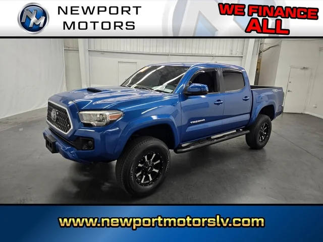 2018 Toyota Tacoma TRD Sport RWD photo