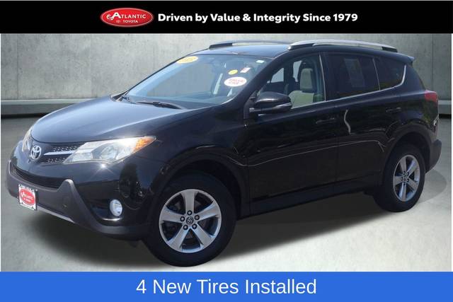 2015 Toyota RAV4 XLE AWD photo