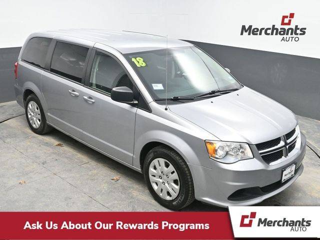2018 Dodge Grand Caravan SE FWD photo