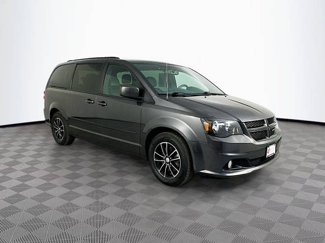 2017 Dodge Grand Caravan GT FWD photo