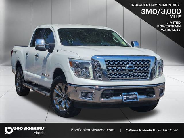 2018 Nissan Titan SL 4WD photo