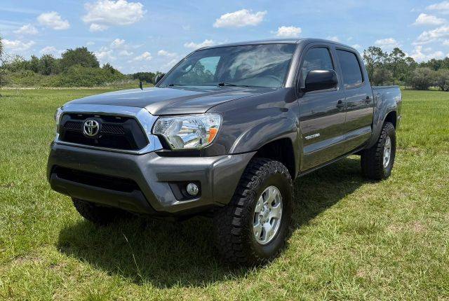 2015 Toyota Tacoma 4WD photo