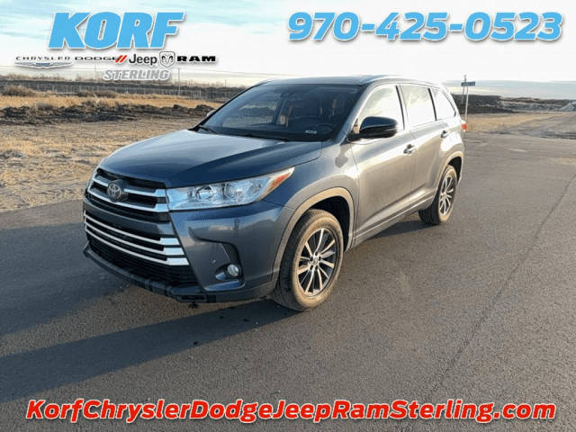 2017 Toyota Highlander XLE FWD photo