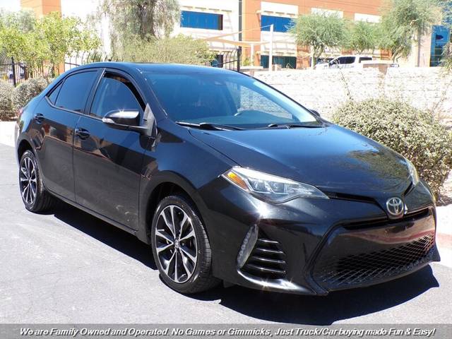 2017 Toyota Corolla SE FWD photo