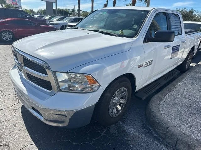 2017 Ram 1500 SLT RWD photo