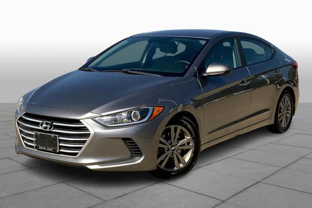 2018 Hyundai Elantra SEL FWD photo