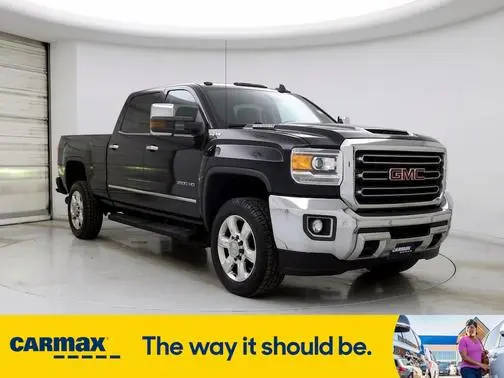 2018 GMC Sierra 2500HD SLT 4WD photo