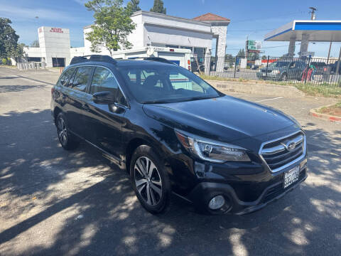2018 Subaru Outback Limited AWD photo