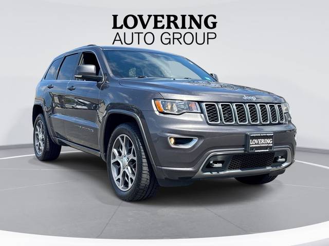 2018 Jeep Grand Cherokee Sterling Edition 4WD photo
