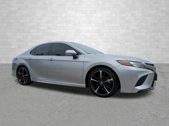 2018 Toyota Camry XSE V6 FWD photo