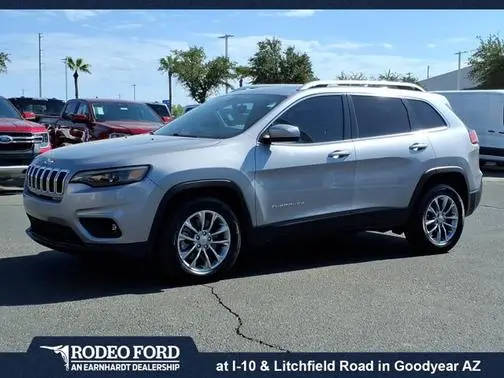 2019 Jeep Cherokee Latitude Plus FWD photo