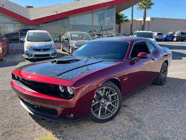 2018 Dodge Challenger R/T Shaker RWD photo