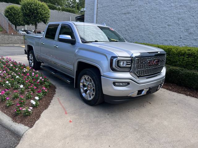 2018 GMC Sierra 1500 Denali 4WD photo