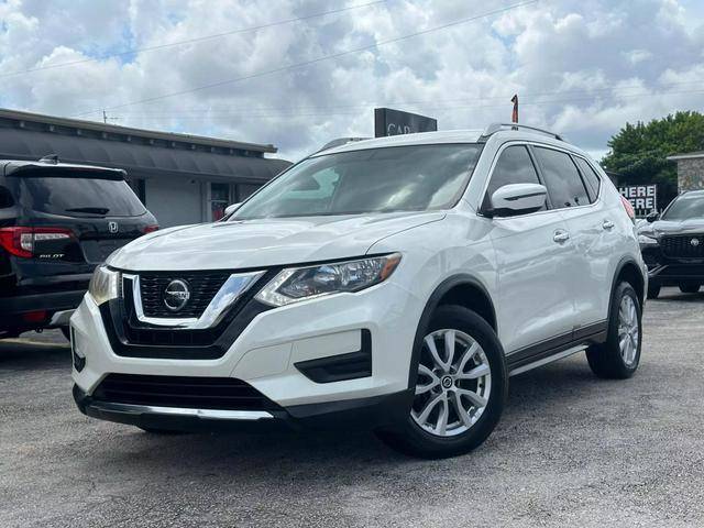 2018 Nissan Rogue SV FWD photo