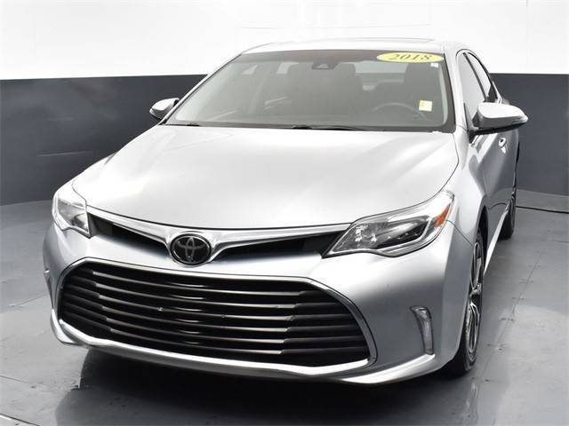 2018 Toyota Avalon XLE Premium FWD photo