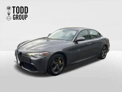 2018 Alfa Romeo Giulia  AWD photo