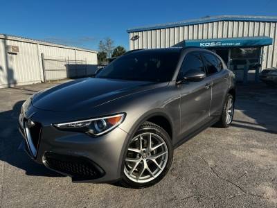 2018 Alfa Romeo Stelvio Ti Sport AWD photo