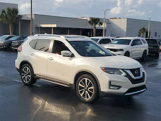 2018 Nissan Rogue SL FWD photo