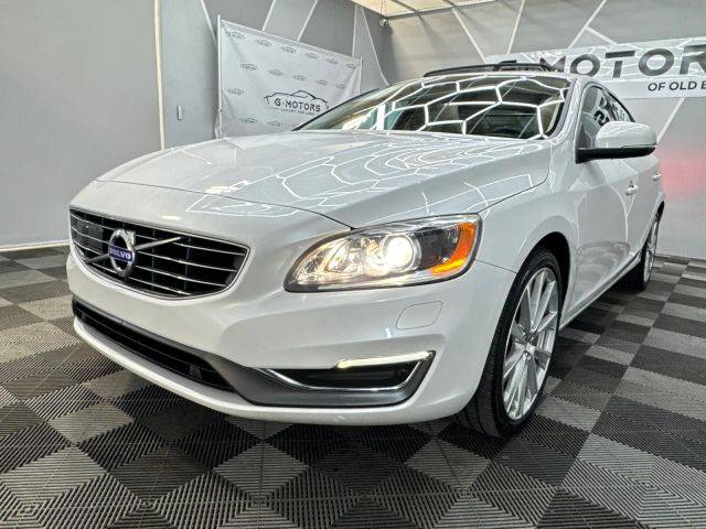 2018 Volvo S60 Inscription Platinum FWD photo