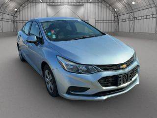 2018 Chevrolet Cruze LS FWD photo