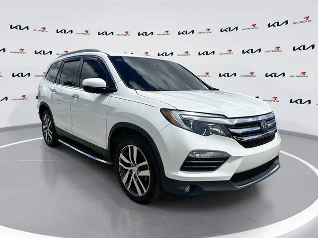 2018 Honda Pilot Elite AWD photo