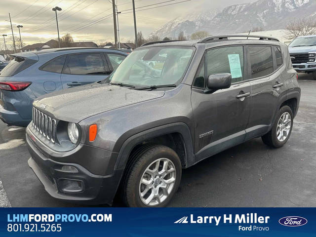 2017 Jeep Renegade Latitude 4WD photo