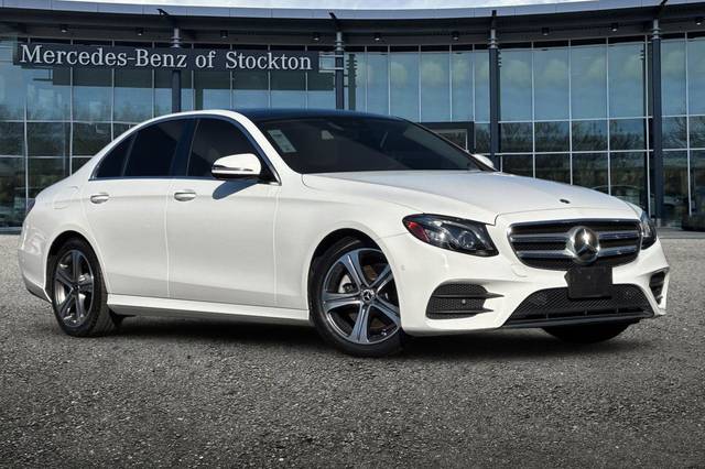 2018 Mercedes-Benz E-Class E 300 RWD photo