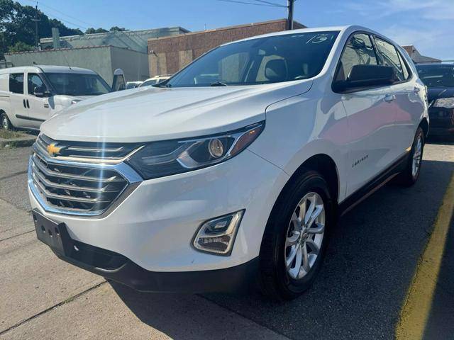 2018 Chevrolet Equinox LS AWD photo