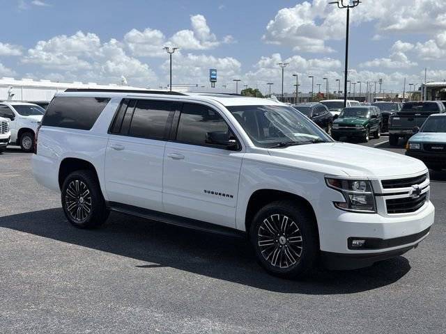 2018 Chevrolet Suburban Premier 4WD photo