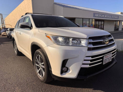2018 Toyota Highlander XLE AWD photo