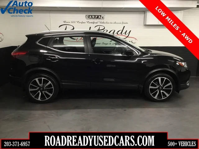 2018 Nissan Rogue Sport SL AWD photo