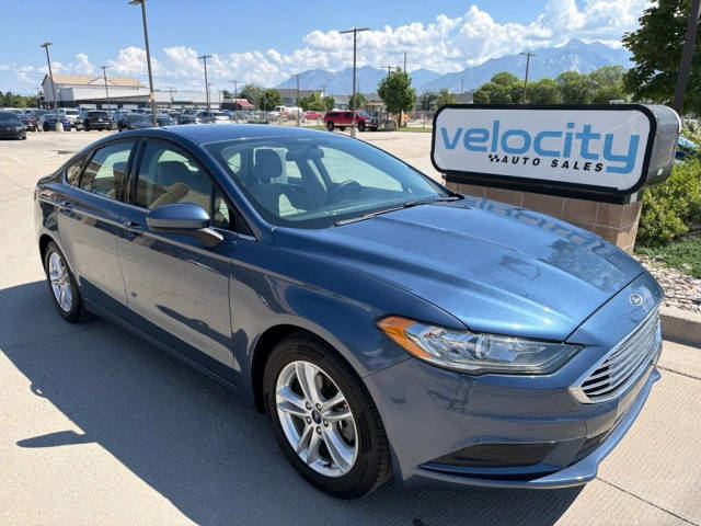 2018 Ford Fusion SE FWD photo