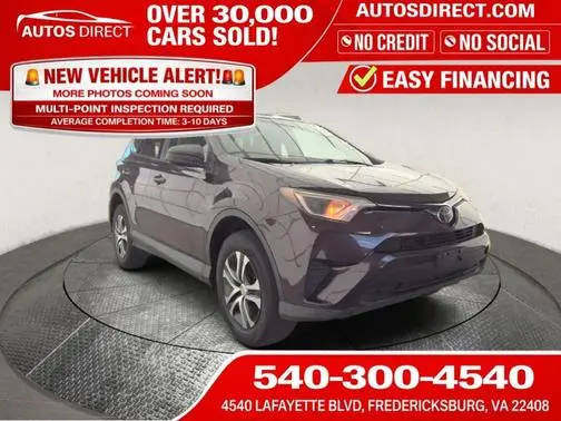 2018 Toyota RAV4 LE AWD photo