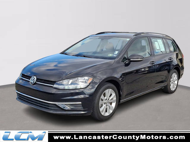 2018 Volkswagen Golf SportWagen S AWD photo